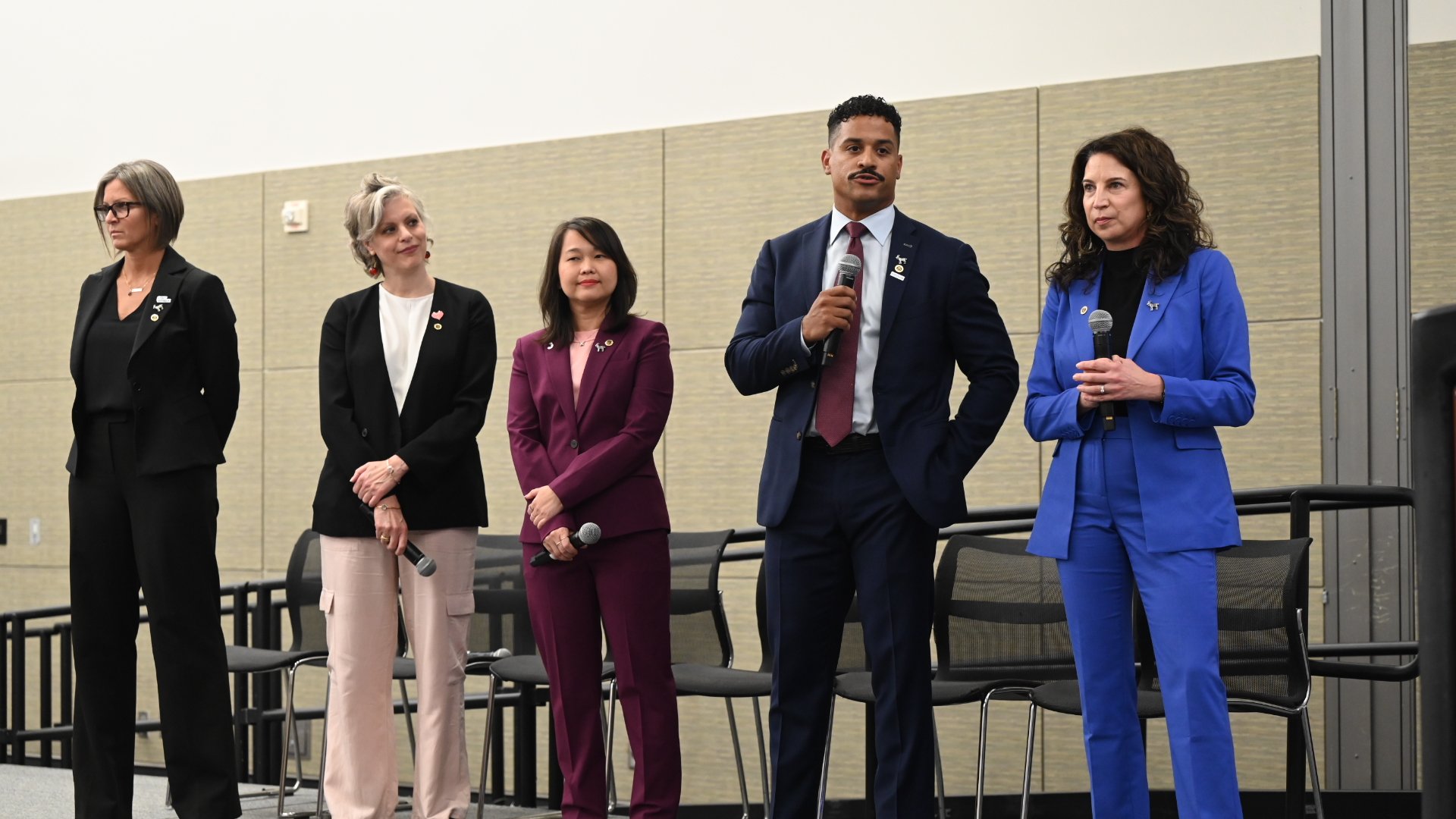 Picture of Jorel Joseph and team members from Leadership APTA giving their capstone presentation on AI and Transit.